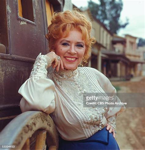 501 Amanda Blake Photos Stock Photos & High